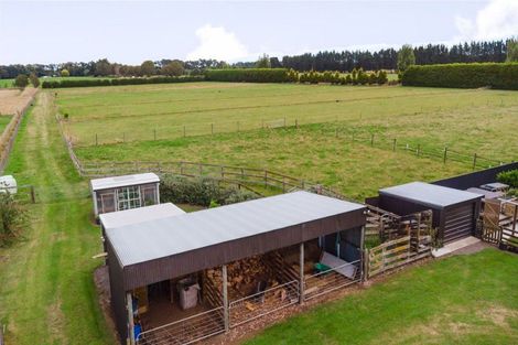 Photo of property in 14 Aerodrome Road, Dannevirke, 4972