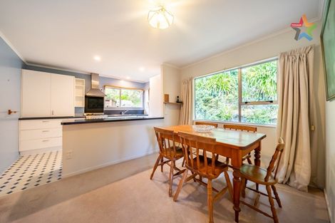 Photo of property in 11 Mokopuna Grove, Stokes Valley, Lower Hutt, 5019