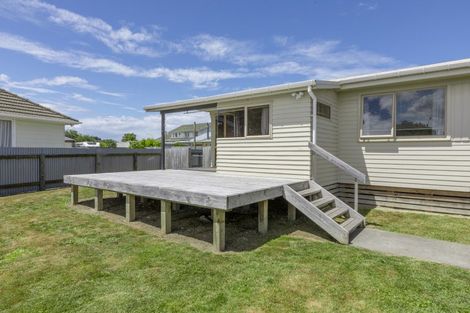 Photo of property in 27 Dockery Avenue, Onekawa, Napier, 4110