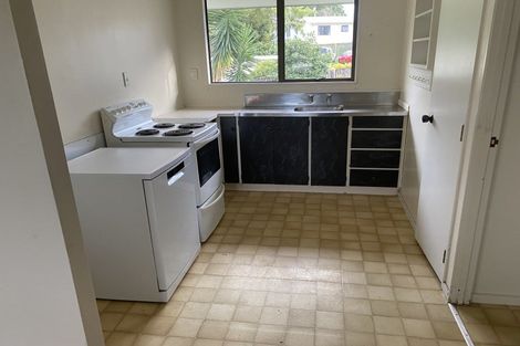 Photo of property in 98 Resolution Road, Welcome Bay, Tauranga, 3112