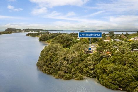 Photo of property in 37 Pohutukawa Drive, Athenree, Katikati, 3177