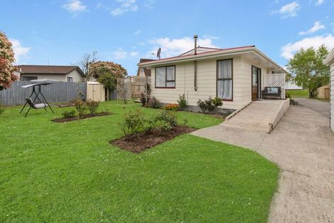 Photo of property in 11 Jupiter Street, Milson, Palmerston North, 4414