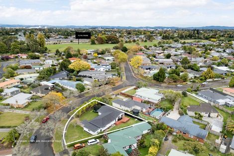 Photo of property in 5 Sutton Crescent, Hillcrest, Hamilton, 3216