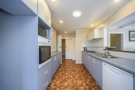 Photo of property in 18 Chippendale Crescent, Highbury, Palmerston North, 4412