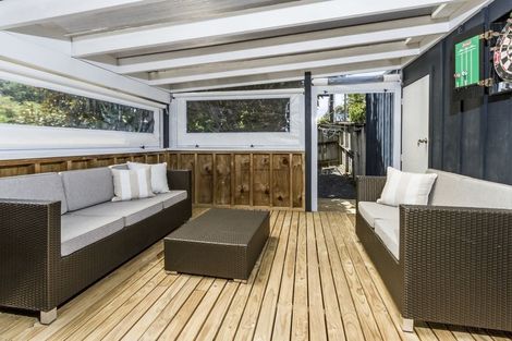 Photo of property in 1/24 Brook Street, Milford, Auckland, 0620