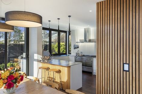 Photo of property in 24b Queens Avenue, Merivale, Christchurch, 8014