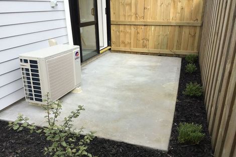 Photo of property in 4/56 May Street, Hamilton East, Hamilton, 3216