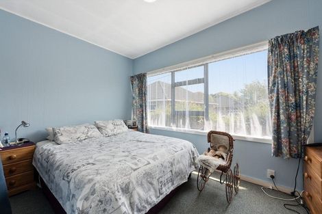 Photo of property in 1/1067 Fergusson Drive, Clouston Park, Upper Hutt, 5018