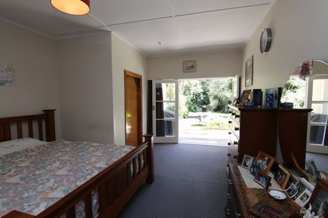 Photo of property in 409 Hokoroa Road, Tauwhareparae, Tolaga Bay, 4077