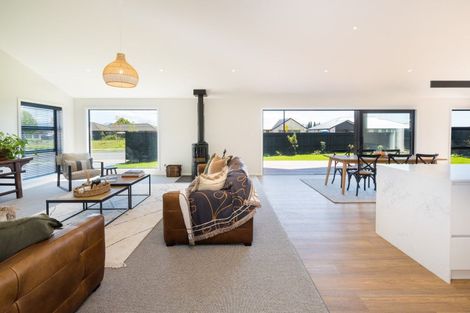 Photo of property in 30 Nikau Drive, Redwoodtown, Blenheim, 7201