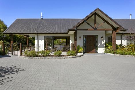 Photo of property in 1 Flaxen Way, Kinloch, Taupo, 3377