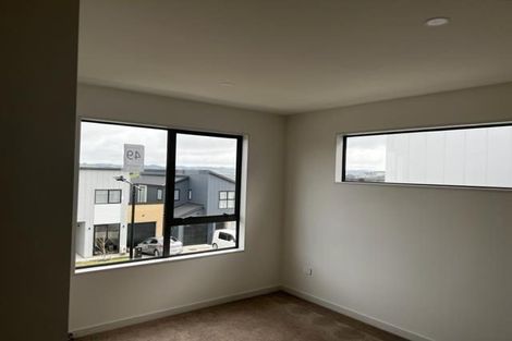 Photo of property in 35 Clara Road, Silverdale, 0932