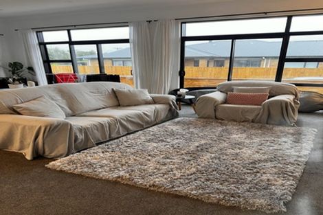 Photo of property in 37 Solway Crescent, Solway, Masterton, 5810