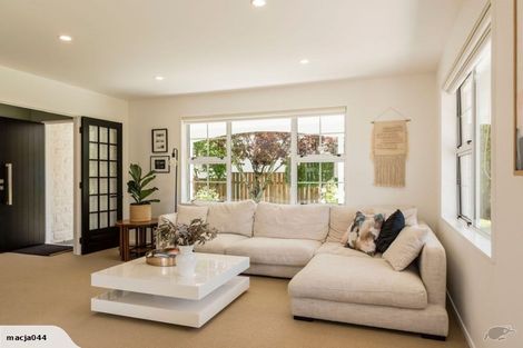 Photo of property in 3 Mahupuku Street, Greytown, 5712