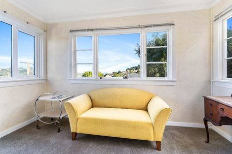 Photo of property in 23 Ascog Road, Ravensbourne, Dunedin, 9022