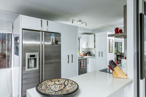 Photo of property in 2/23 Birchfield Road, Hauraki, Auckland, 0622