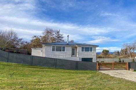 Photo of property in 174 Roxburgh Street, Heriot, Tapanui, 9587