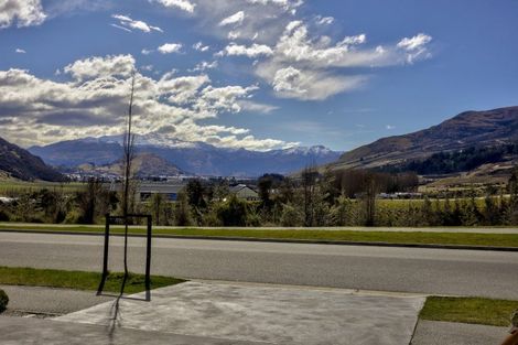 Photo of property in 45 Bannister Street, Jacks Point, Queenstown, 9371