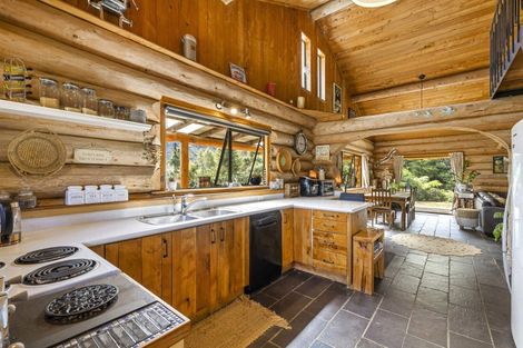 Photo of property in 944 Old Mountain Road, Waitetuna, Raglan, 3295