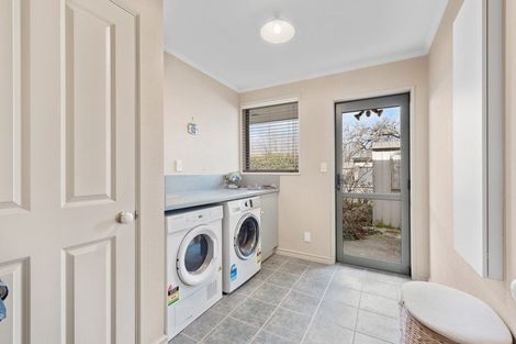 Photo of property in 92 Koa Street, Gore, 9710