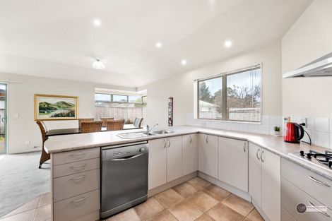 Photo of property in 10a Bracken Street, Wallaceville, Upper Hutt, 5018