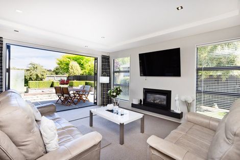 Photo of property in 11 Northside Drive, Waikiwi, Invercargill, 9810