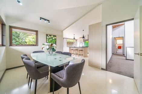 Photo of property in 6 The Track, Plimmerton, Porirua, 5026