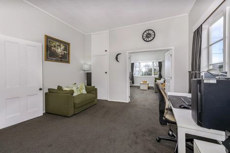 Photo of property in 36 Cloten Road, Stratford, 4332