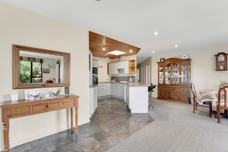 Photo of property in 10 Matai Place, Waikawa, Picton, 7220