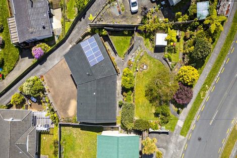 Photo of property in 13 Hibiscus Grove, Maungaraki, Lower Hutt, 5010