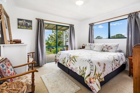 Photo of property in 105 Gorge Road, Maungaturoto, 0520