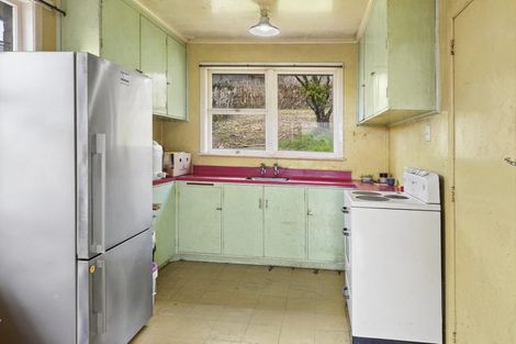 Photo of property in 84 Sutherland Road, Brookfield, Tauranga, 3110