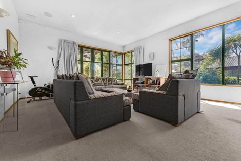 Photo of property in 44 Penguin Drive, Murrays Bay, Auckland, 0630