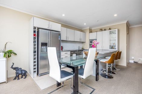 Photo of property in 8/128 Stancombe Road, Flat Bush, Auckland, 2016
