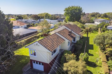 Photo of property in 34 Stanley Street, Levin, 5510