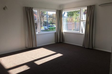 Photo of property in 10 Bevington Street Avonhead Christchurch City
