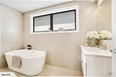 Photo of property in 14 Makete Crescent, Hobsonville, Auckland, 0618