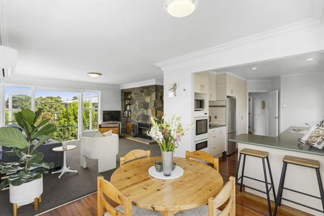 Photo of property in 19 Mcclintock Road, Massey, Auckland, 0614