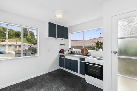 Photo of property in 13a John Street, Stokes Valley, Lower Hutt, 5019