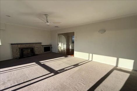 Photo of property in 19 Samuel Place, Queenwood, Hamilton, 3210