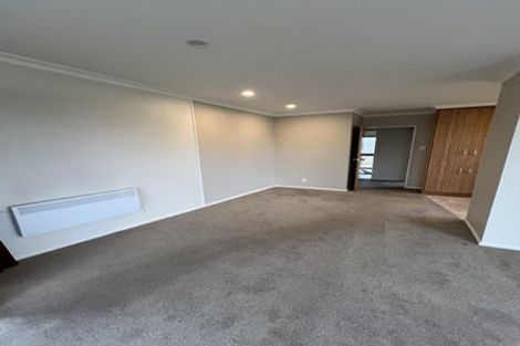 Photo of property in 1/17 Aberfoyle Place, Parklands, Christchurch, 8083