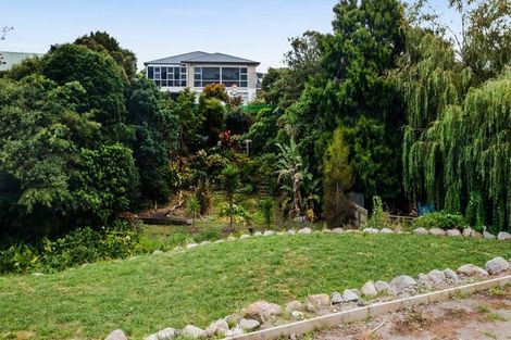 Photo of property in 2 Rod Syme Place, Hawera, 4610