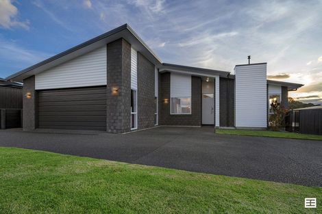 Photo of property in 11 Inlet Views, Bethlehem, Tauranga, 3110