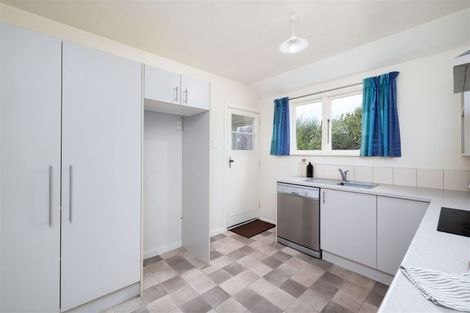 Photo of property in 218 Weston Road, St Albans, Christchurch, 8052