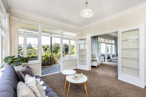 Photo of property in 5 Lighthouse Road, Bluff Hill, Napier, 4110