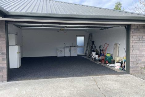 Photo of property in 2/200 Wainoni Road, Avondale, Christchurch, 8061