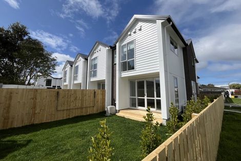 Photo of property in 12a Greenock Road, Ranui, Auckland, 0612