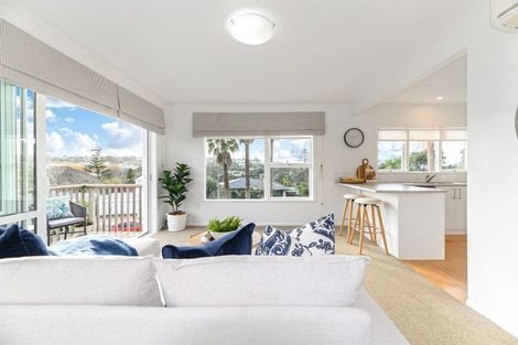 Photo of property in 1/5 Whitby Crescent, Mairangi Bay, Auckland, 0630