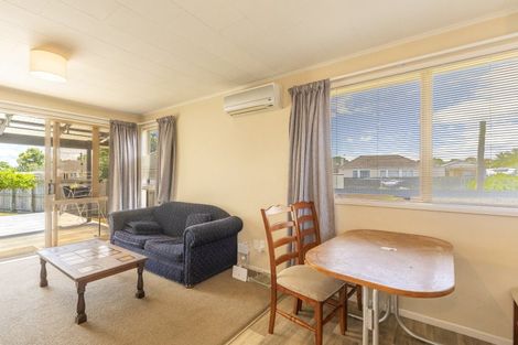 Photo of property in 27 Dockery Avenue, Onekawa, Napier, 4110