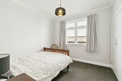 Photo of property in 55 The Parade, Island Bay, Wellington, 6023
